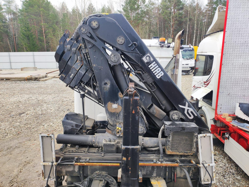 Hiab 288E-6 HIPRO + OUTRIGGERS REMOTE CONTROL - Macara montată pentru Camion: Foto 1 Hiab 288E-6 HIPRO + OUTRIGGERS REMOTE CONTROL - Macara montată pentru Camion: Foto 1