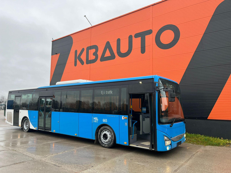 Iveco Crossway LE 4x2 AC / AUXILIARY HEATING / WHEELCHAIR RAMP - Autobuz urban: Foto 1 Iveco Crossway LE 4x2 AC / AUXILIARY HEATING / WHEELCHAIR RAMP - Autobuz urban: Foto 1