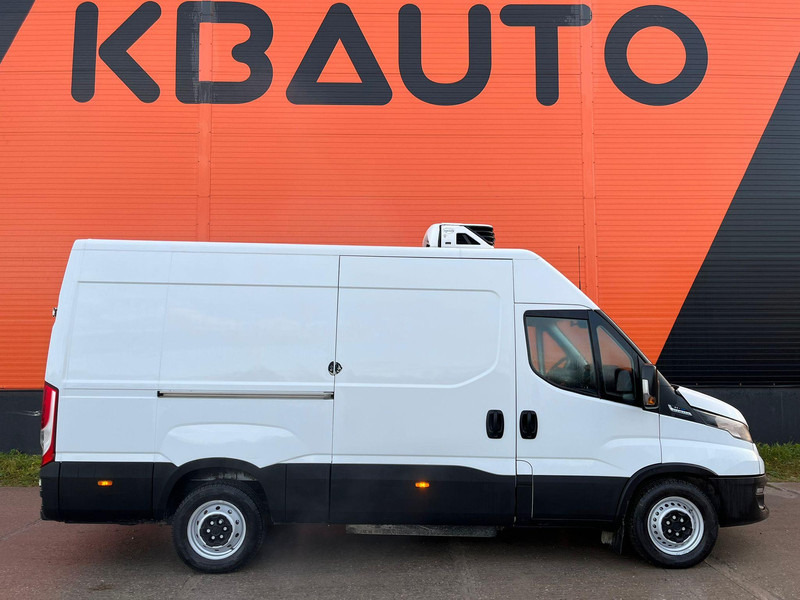 Iveco Daily 35S14N V XARIOS 350 / BOX L=3360 mm - Autoutilitară frigorifica: Foto 5 Iveco Daily 35S14N V XARIOS 350 / BOX L=3360 mm - Autoutilitară frigorifica: Foto 5