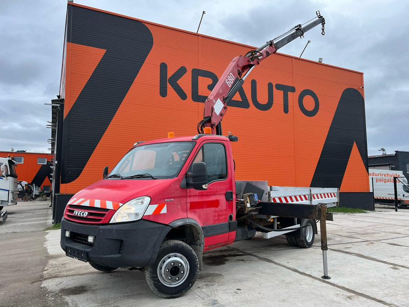 Iveco Daily 65C18 4x2 HMF 683 K2 / PLATFORM L=4256 mm - Autoutilitară cu platformă: Foto 1 Iveco Daily 65C18 4x2 HMF 683 K2 / PLATFORM L=4256 mm - Autoutilitară cu platformă: Foto 1