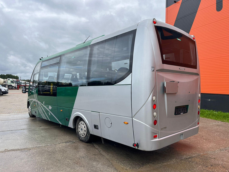 Iveco First 4x2 22 SEATS / AC / WEBASTO - Microbuz, Transport persoane: Foto 4 Iveco First 4x2 22 SEATS / AC / WEBASTO - Microbuz, Transport persoane: Foto 4