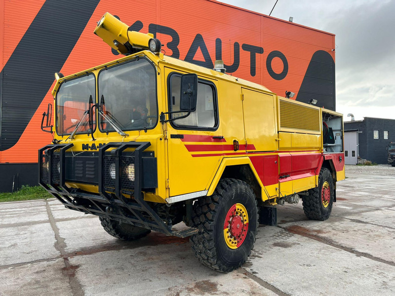 MAN DAF 14.440 4x4 Rosenbauer R280HN2 / 2800 l/min - 15 bar / 300 l/min - 40 bar / tanks 178 + 1546 l - Autospeciala de stins incendii: Foto 2 MAN DAF 14.440 4x4 Rosenbauer R280HN2 / 2800 l/min - 15 bar / 300 l/min - 40 bar / tanks 178 + 1546 l - Autospeciala de stins incendii: Foto 2