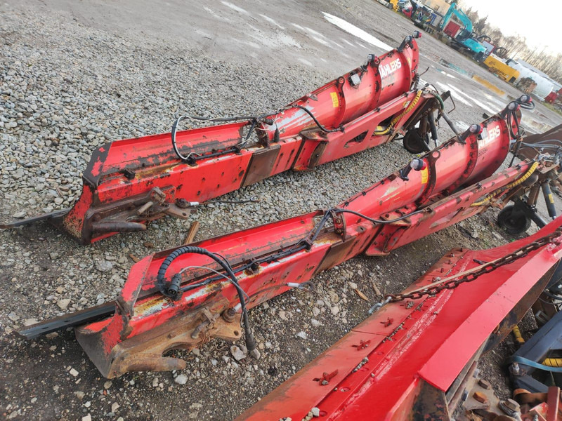 Mählers SP14/45B SIDE WING PLOW / KÜLJE SAHK - Utilaj deszăpezire: Foto 4 Mählers SP14/45B SIDE WING PLOW / KÜLJE SAHK - Utilaj deszăpezire: Foto 4