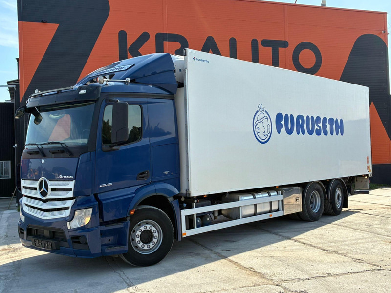 Mercedes-Benz Actros 2548 6x2*4 THERMOKING T-1200R / BOX L=9013 mm - Camion frigider: Foto 1 Mercedes-Benz Actros 2548 6x2*4 THERMOKING T-1200R / BOX L=9013 mm - Camion frigider: Foto 1
