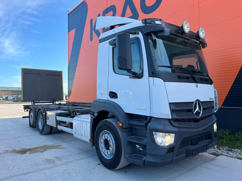 Mercedes-Benz Antos 2535 6x2*4 CHASSIS L=7788 mm - Camion transport containere/ Swap body: Foto 4 Mercedes-Benz Antos 2535 6x2*4 CHASSIS L=7788 mm - Camion transport containere/ Swap body: Foto 4