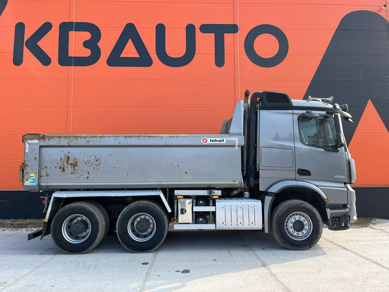 Mercedes-Benz Arocs 2658 6x4 RETARDER / FULL STEEL / BOX L=4633 mm - Camion basculantă: Foto 5 Mercedes-Benz Arocs 2658 6x4 RETARDER / FULL STEEL / BOX L=4633 mm - Camion basculantă: Foto 5