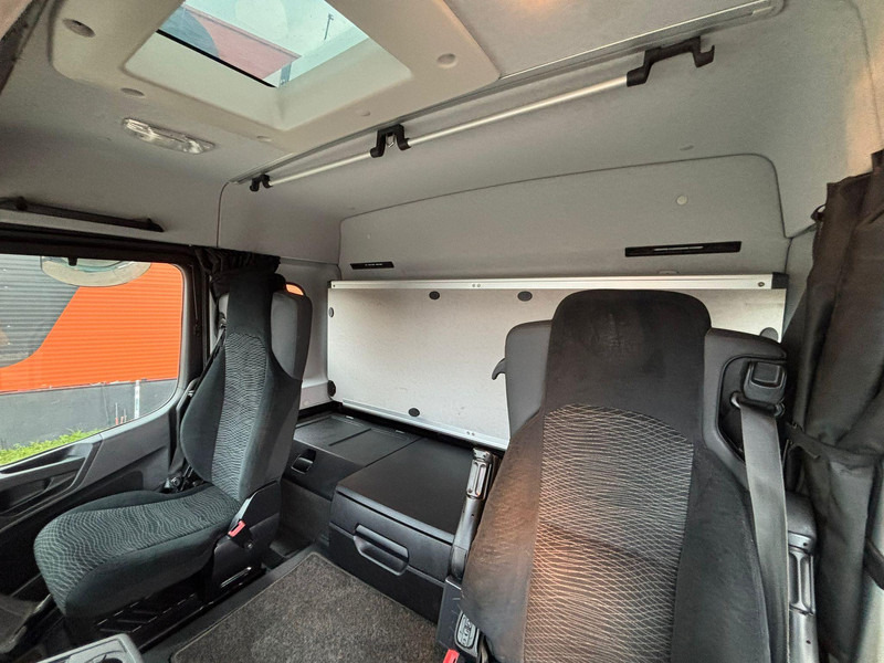 Leasing de Mercedes-Benz Arocs 3251 8x4*4 JOAB L24 - 24 ton / L=5800 mm Mercedes-Benz Arocs 3251 8x4*4 JOAB L24 - 24 ton / L=5800 mm: Foto 19 Leasing de Mercedes-Benz Arocs 3251 8x4*4 JOAB L24 - 24 ton / L=5800 mm Mercedes-Benz Arocs 3251 8x4*4 JOAB L24 - 24 ton / L=5800 mm: Foto 19