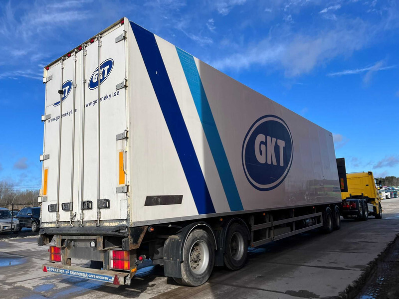 PARATOR CV 18-18 VECTOR 1850 / BOX L=12332 mm - Remorcă frigider: Foto 5 PARATOR CV 18-18 VECTOR 1850 / BOX L=12332 mm - Remorcă frigider: Foto 5