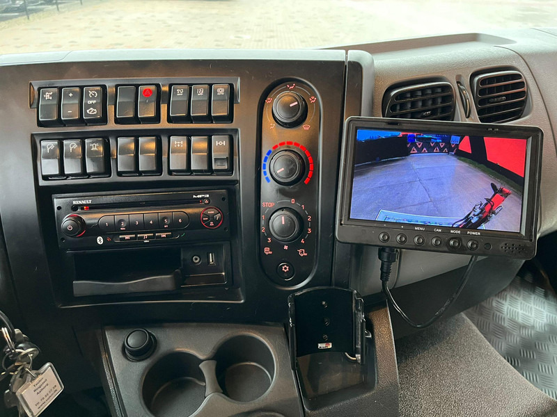 Camion platformă, Camion cu macara Renault D12 4x2 WORKSHOP ON WHEELS / FASSI M30A.13 / BOX L=4459 mm: Foto 20 Camion platformă, Camion cu macara Renault D12 4x2 WORKSHOP ON WHEELS / FASSI M30A.13 / BOX L=4459 mm: Foto 20