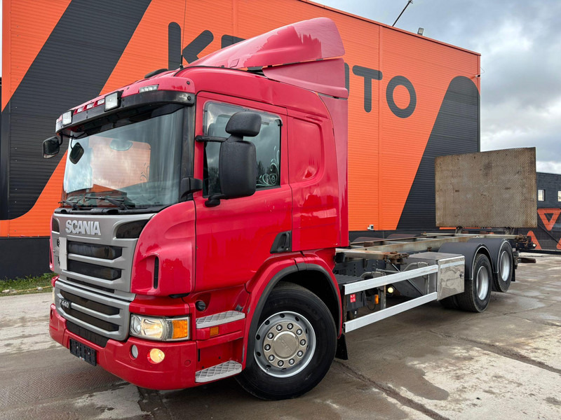 Scania P 440 6x2 RETARDER / CHASSIS L=7741 mm - Camion transport containere/ Swap body: Foto 2 Scania P 440 6x2 RETARDER / CHASSIS L=7741 mm - Camion transport containere/ Swap body: Foto 2