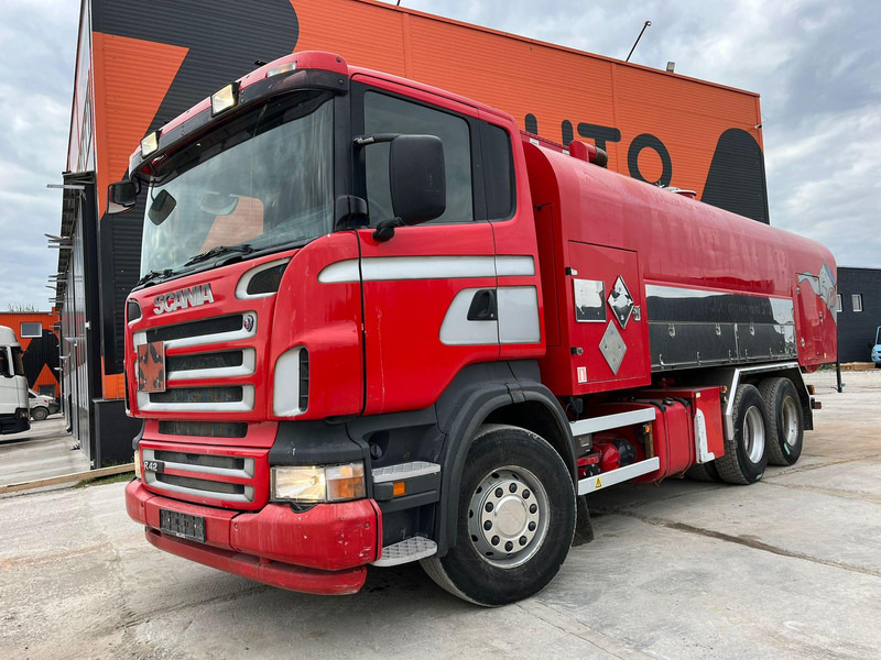 Scania R 420 6x2 ADR / FULL STEEL / TANK 9500 l - Camion cisternă: Foto 2 Scania R 420 6x2 ADR / FULL STEEL / TANK 9500 l - Camion cisternă: Foto 2