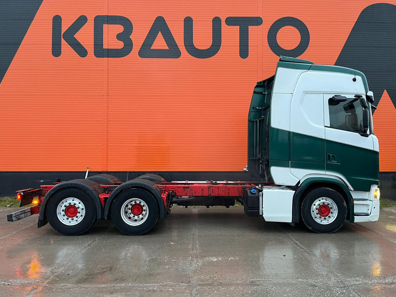 Scania S 540 6x2 9 TON FRONT AXLE / RETARDER / CHASSIS L=5736 mm - Camion şasiu: Foto 4 Scania S 540 6x2 9 TON FRONT AXLE / RETARDER / CHASSIS L=5736 mm - Camion şasiu: Foto 4
