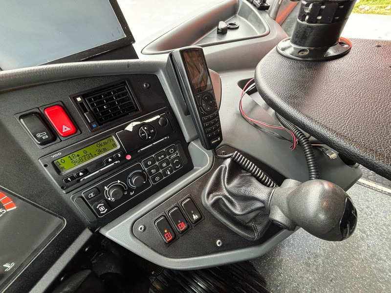 Leasing de Setra S 417 UL 6x2*4 AC / AUXILIARY HEATER / WC / WHEELCHAIR LIFT Setra S 417 UL 6x2*4 AC / AUXILIARY HEATER / WC / WHEELCHAIR LIFT: Foto 13 Leasing de Setra S 417 UL 6x2*4 AC / AUXILIARY HEATER / WC / WHEELCHAIR LIFT Setra S 417 UL 6x2*4 AC / AUXILIARY HEATER / WC / WHEELCHAIR LIFT: Foto 13