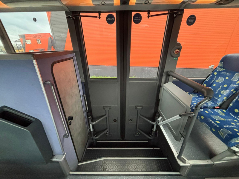 Leasing de Setra S 417 UL 6x2*4 AC / AUXILIARY HEATER / WC / WHEELCHAIR LIFT Setra S 417 UL 6x2*4 AC / AUXILIARY HEATER / WC / WHEELCHAIR LIFT: Foto 18 Leasing de Setra S 417 UL 6x2*4 AC / AUXILIARY HEATER / WC / WHEELCHAIR LIFT Setra S 417 UL 6x2*4 AC / AUXILIARY HEATER / WC / WHEELCHAIR LIFT: Foto 18