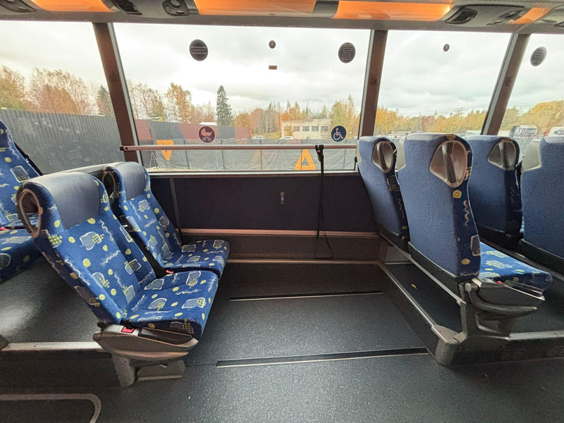 Leasing de Setra S 417 UL 6x2*4 AC / AUXILIARY HEATER / WC / WHEELCHAIR LIFT Setra S 417 UL 6x2*4 AC / AUXILIARY HEATER / WC / WHEELCHAIR LIFT: Foto 17 Leasing de Setra S 417 UL 6x2*4 AC / AUXILIARY HEATER / WC / WHEELCHAIR LIFT Setra S 417 UL 6x2*4 AC / AUXILIARY HEATER / WC / WHEELCHAIR LIFT: Foto 17