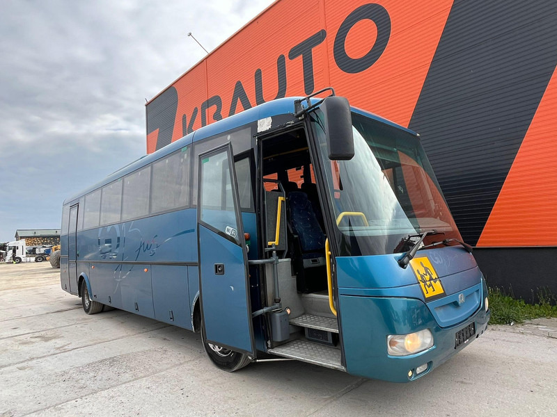 Sor LH 10.5 45 SEATS + 13 STANDING / EURO 5 / AC / AUXILIARY HEATER - Autobuz interurban: Foto 1 Sor LH 10.5 45 SEATS + 13 STANDING / EURO 5 / AC / AUXILIARY HEATER - Autobuz interurban: Foto 1