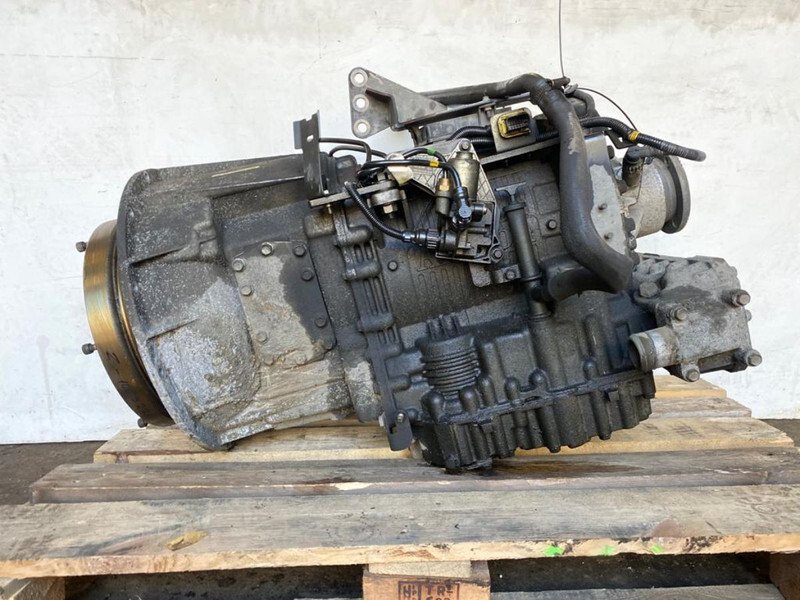 Volvo ALLISON AL308 AUTOMATIC GEARBOX 22182934, 22298327, 85002260 - Cutie de viteze pentru Camion: Foto 1 Volvo ALLISON AL308 AUTOMATIC GEARBOX 22182934, 22298327, 85002260 - Cutie de viteze pentru Camion: Foto 1