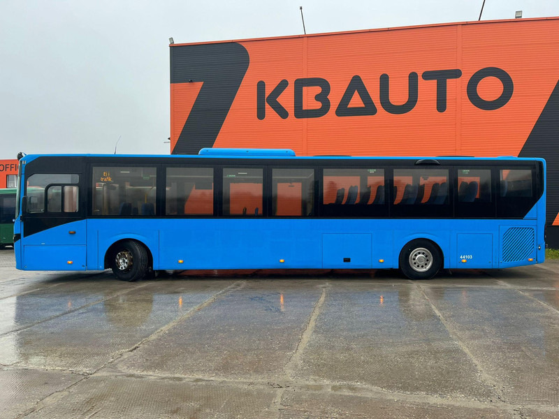 Volvo B7RLE 8900 4x2 48 SEATS + 28 STANDING / AC / AUXILIARY HEATER / WHEELCHAIR RAMP - Autobuz interurban: Foto 4 Volvo B7RLE 8900 4x2 48 SEATS + 28 STANDING / AC / AUXILIARY HEATER / WHEELCHAIR RAMP - Autobuz interurban: Foto 4