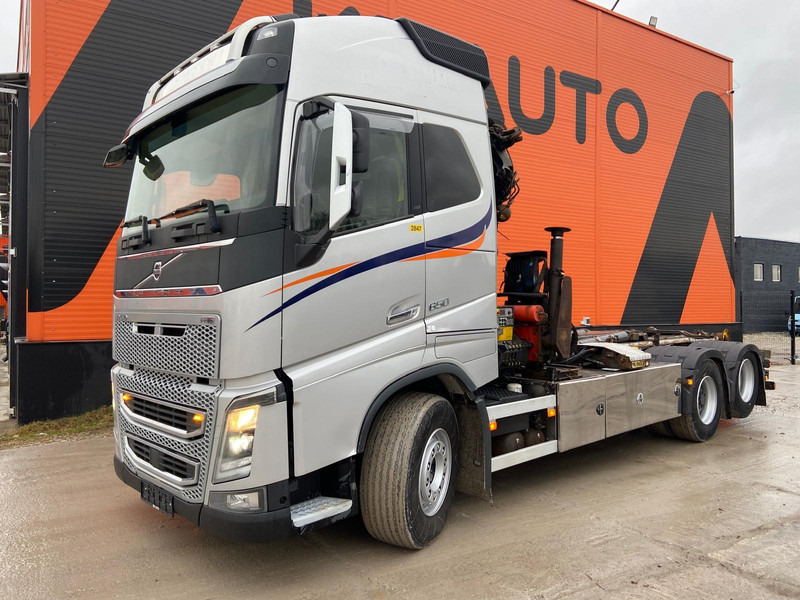 Volvo FH 16 650 6x2 PK 18502 / PALFINGER T 20 ton / RETARDER - Camion cu cârlig, Camion cu macara: Foto 2 Volvo FH 16 650 6x2 PK 18502 / PALFINGER T 20 ton / RETARDER - Camion cu cârlig, Camion cu macara: Foto 2