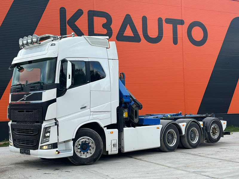 Volvo FH 16 750 8x4*4 COMBI / PK34002 / JOAB L 24 ton / L=4950 mm - Camion cu cârlig, Camion cu macara: Foto 2 Volvo FH 16 750 8x4*4 COMBI / PK34002 / JOAB L 24 ton / L=4950 mm - Camion cu cârlig, Camion cu macara: Foto 2