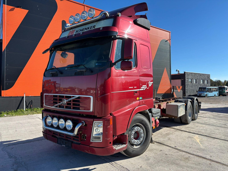 Volvo FH 480 6x2 CHASSIS L=7403 mm - Camion şasiu: Foto 2 Volvo FH 480 6x2 CHASSIS L=7403 mm - Camion şasiu: Foto 2