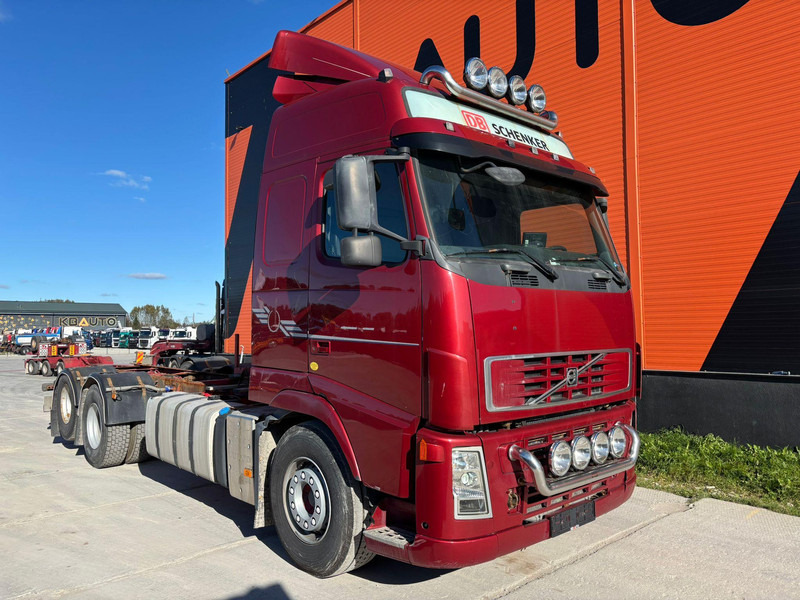 Volvo FH 480 6x2 CHASSIS L=7403 mm - Camion şasiu: Foto 4 Volvo FH 480 6x2 CHASSIS L=7403 mm - Camion şasiu: Foto 4