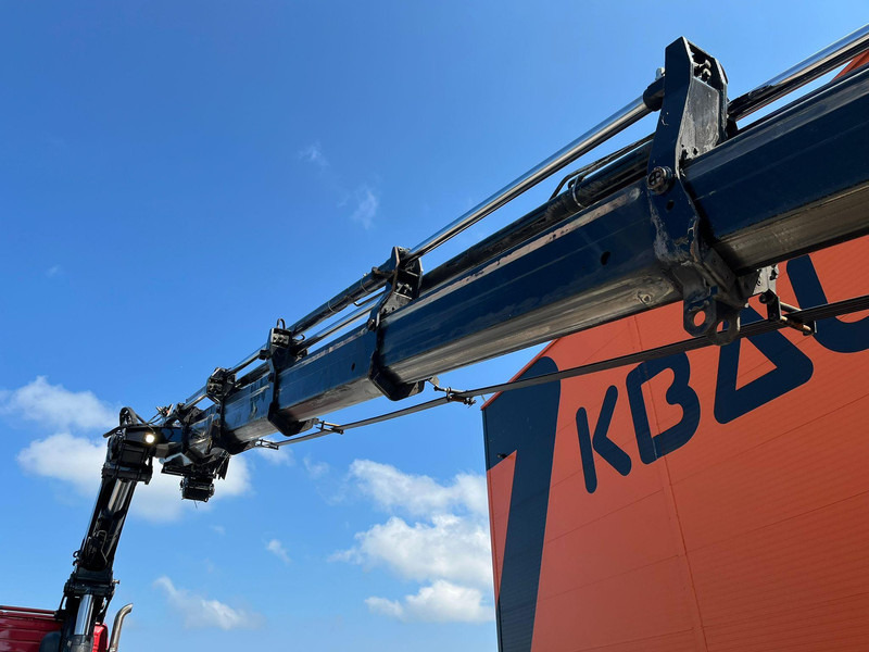 Camion platformă, Camion cu macara Volvo FH 480 8x4 HIAB 1055E-8 / WINCH / PLATFORM L=6928 mm: Foto 11 Camion platformă, Camion cu macara Volvo FH 480 8x4 HIAB 1055E-8 / WINCH / PLATFORM L=6928 mm: Foto 11