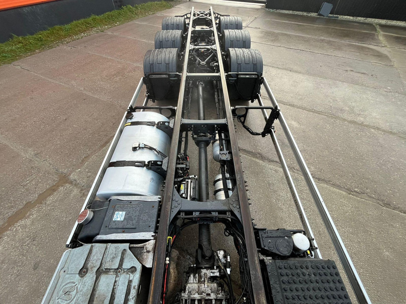 Leasing de Volvo FH 500 8x4*4 CHASSIS L=9398mm Volvo FH 500 8x4*4 CHASSIS L=9398mm: Foto 10