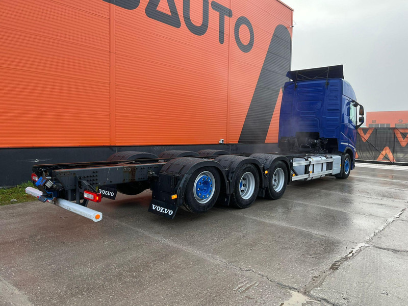 Leasing de Volvo FH 500 8x4*4 CHASSIS L=9398mm Volvo FH 500 8x4*4 CHASSIS L=9398mm: Foto 6