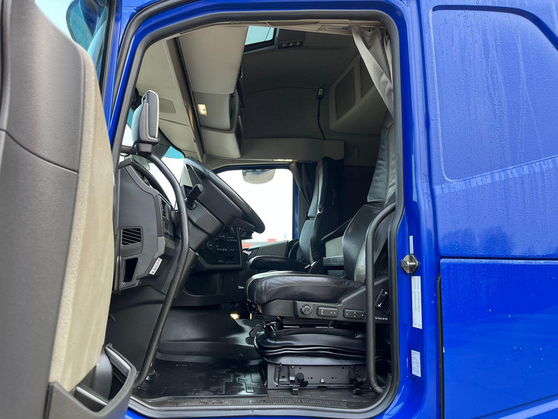 Leasing de Volvo FH 500 8x4*4 CHASSIS L=9398mm Volvo FH 500 8x4*4 CHASSIS L=9398mm: Foto 18