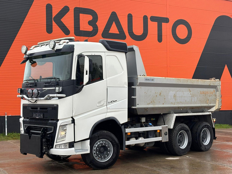 Volvo FH 540 6x4 RETARDER / TANDEM AXLE LIFT / SNOWPLOW EQUIPMENT / BOX L = 4473 mm - Camion basculantă: Foto 1 Volvo FH 540 6x4 RETARDER / TANDEM AXLE LIFT / SNOWPLOW EQUIPMENT / BOX L = 4473 mm - Camion basculantă: Foto 1