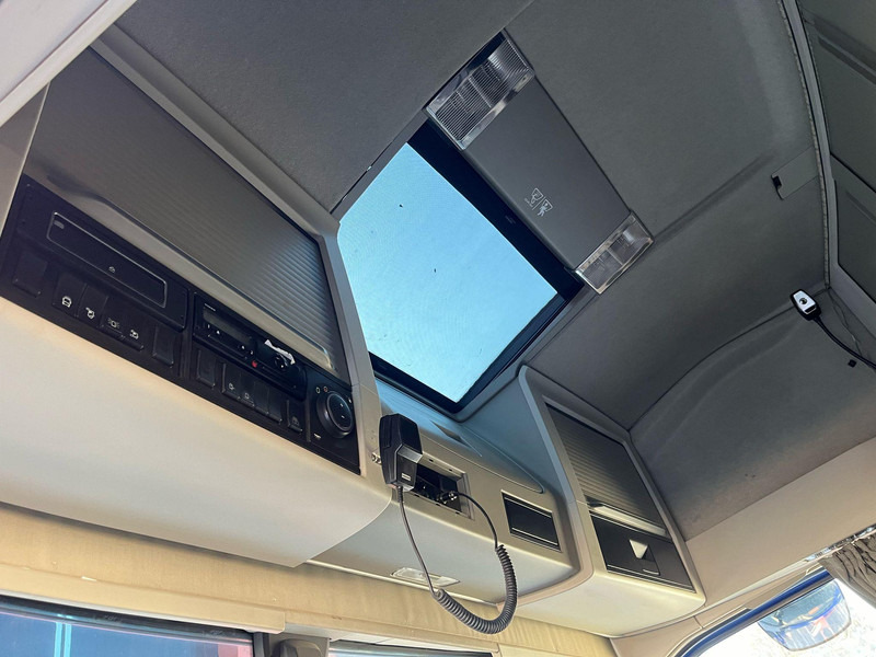 Leasing de Volvo FH 540 8x4*4 BOX L=6145 mm Volvo FH 540 8x4*4 BOX L=6145 mm: Foto 19