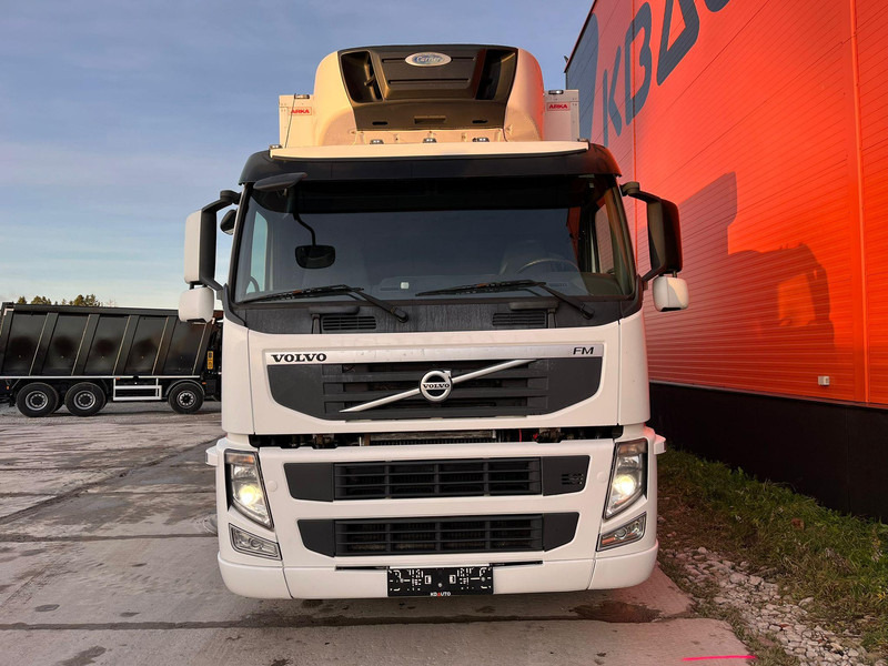 Volvo FM 370 4x2 SUPRA 950 Mt / BOX L=7746 mm - Camion frigider: Foto 3 Volvo FM 370 4x2 SUPRA 950 Mt / BOX L=7746 mm - Camion frigider: Foto 3
