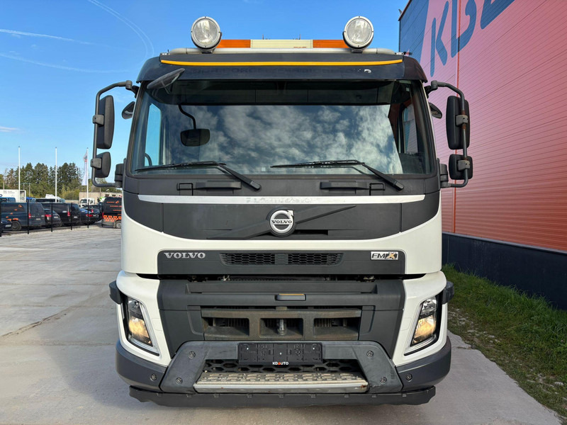 Volvo FMX 500 8x4 PUMI 24-3 - 24 m - 2303 hours / 7 m3 / FULL STEEL - Autopompă de beton: Foto 3 Volvo FMX 500 8x4 PUMI 24-3 - 24 m - 2303 hours / 7 m3 / FULL STEEL - Autopompă de beton: Foto 3