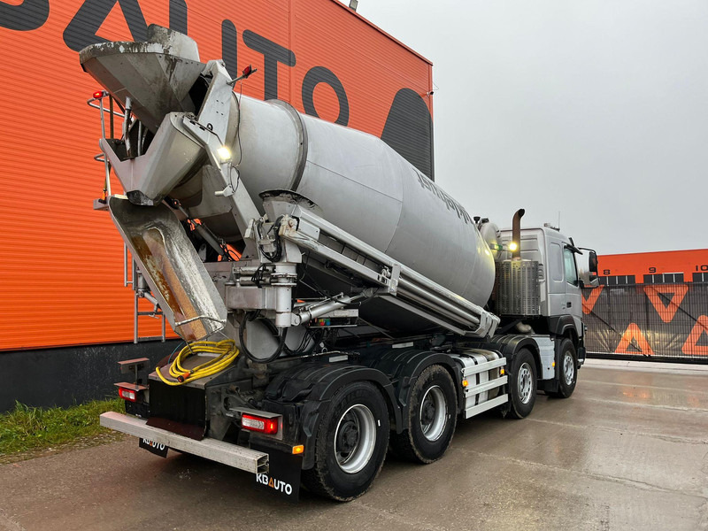 Volvo FMX 500 8x4 SARAKA HR-11 / 10 m3 + CHUTE 10 m / TANDEM AXLE LIFT - Autobetonieră: Foto 5 Volvo FMX 500 8x4 SARAKA HR-11 / 10 m3 + CHUTE 10 m / TANDEM AXLE LIFT - Autobetonieră: Foto 5