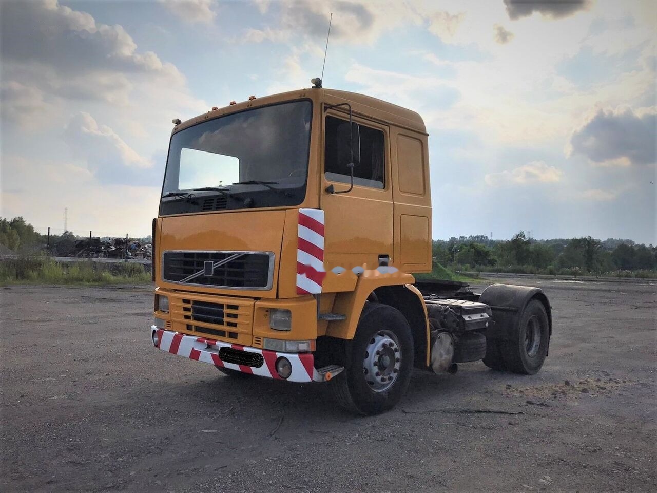 Volvo F1234C - Cap tractor: Foto 3 Volvo F1234C - Cap tractor: Foto 3