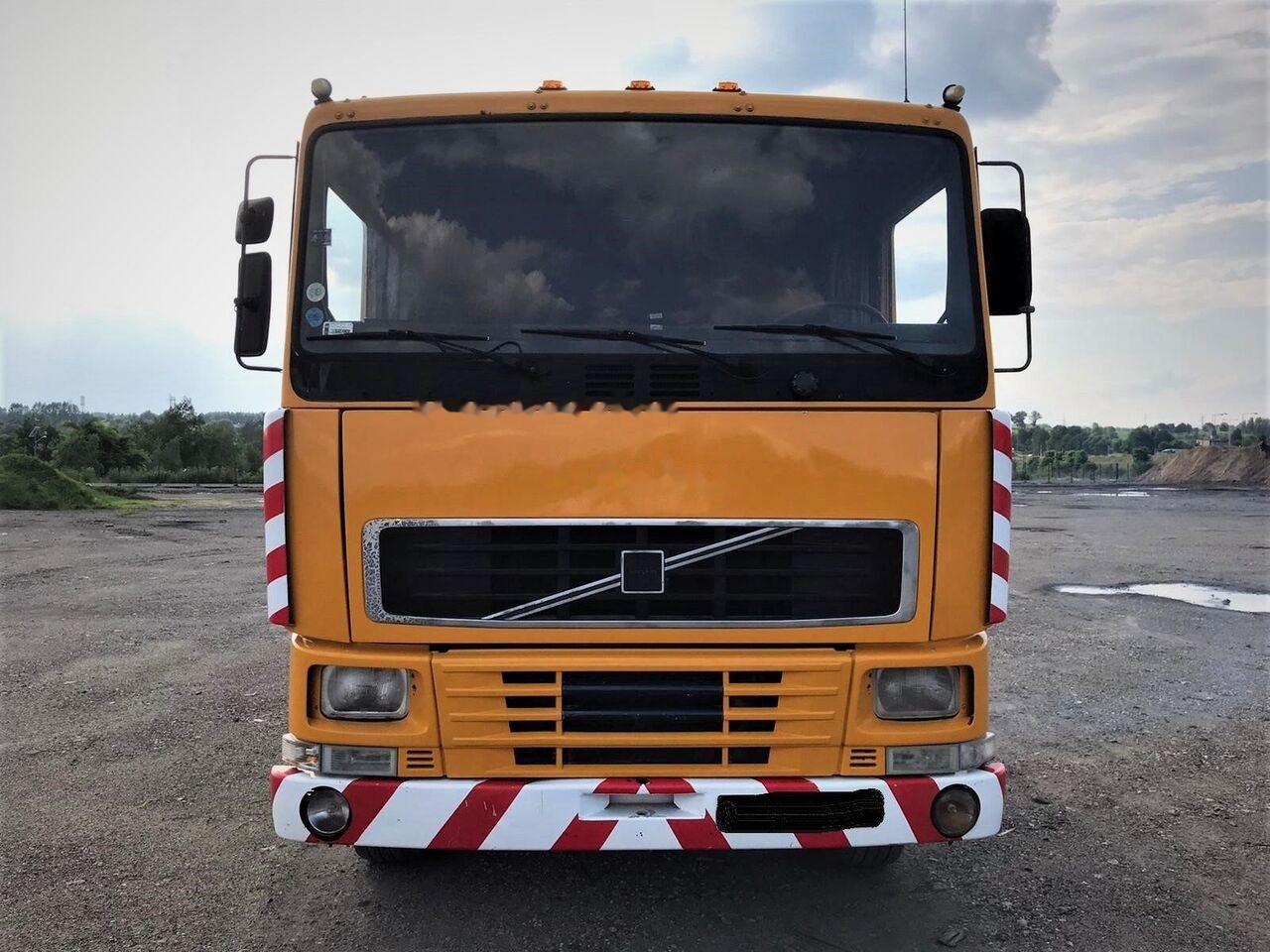 Volvo F1234C - Cap tractor: Foto 2 Volvo F1234C - Cap tractor: Foto 2