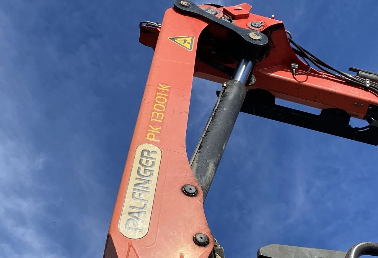 Camion basculantă Renault KERAX 380 /Dźwig HDS Palfinger PK13001-K / / Retarder / Manual: Foto 7 Camion basculantă Renault KERAX 380 /Dźwig HDS Palfinger PK13001-K / / Retarder / Manual: Foto 7