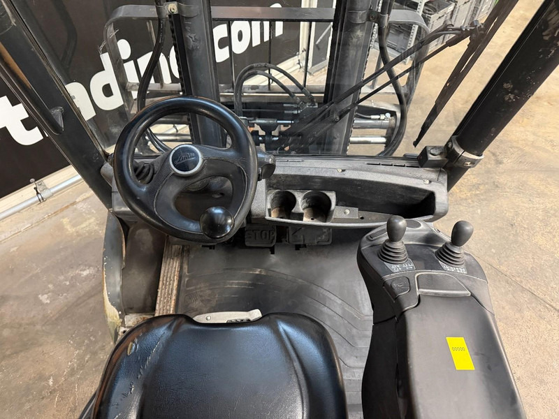 Linde H30D-02 - Stivuitor diesel: Foto 5 Linde H30D-02 - Stivuitor diesel: Foto 5