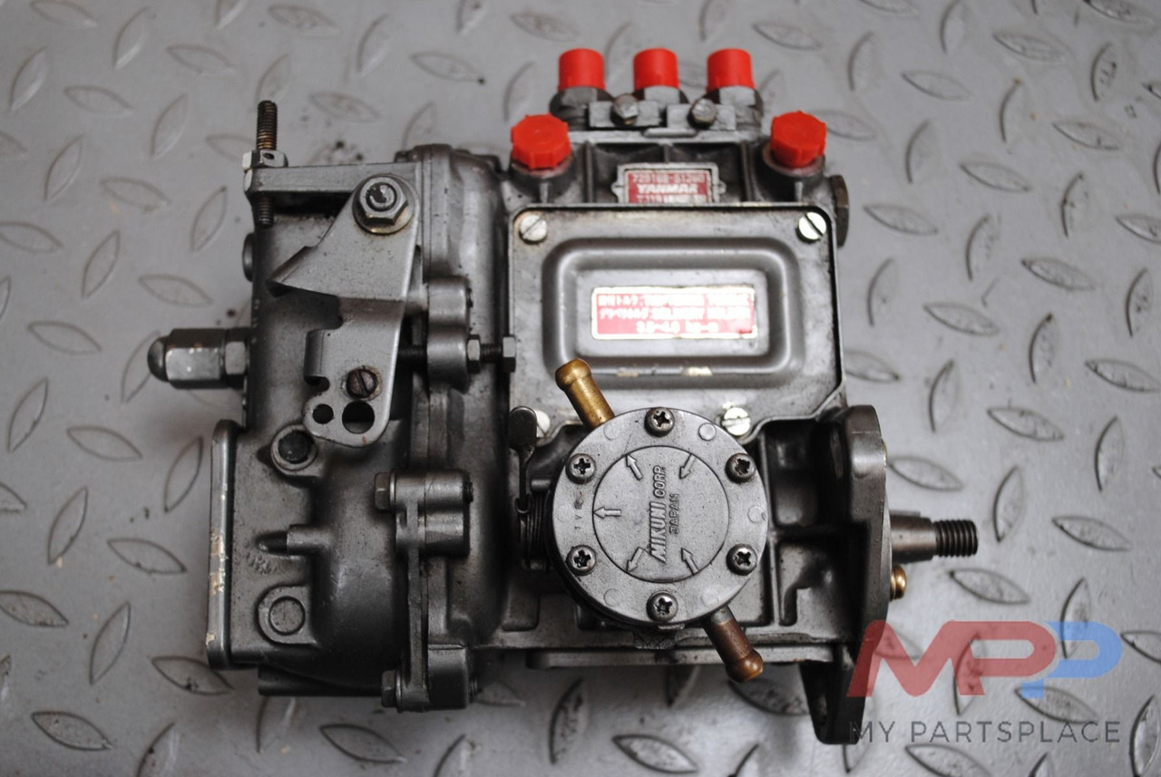 Injectiepomp Yanmar 4TNV88 en 4TNV98 - Pompă de combustibil: Foto 2 Injectiepomp Yanmar 4TNV88 en 4TNV98 - Pompă de combustibil: Foto 2