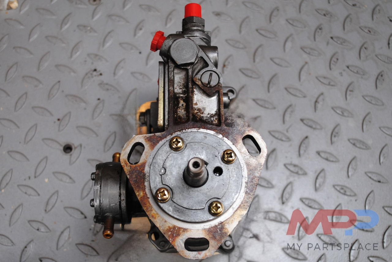 Injectiepomp Yanmar 4TNV88 en 4TNV98 - Pompă de combustibil: Foto 1 Injectiepomp Yanmar 4TNV88 en 4TNV98 - Pompă de combustibil: Foto 1