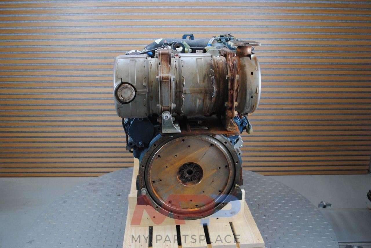 Kubota Kubota V3307-CR-T - Motor: Foto 3 Kubota Kubota V3307-CR-T - Motor: Foto 3