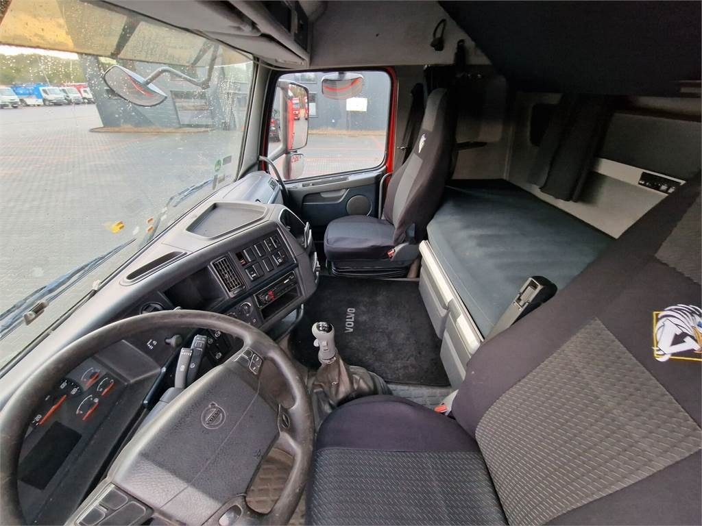 Volvo FH13 - Cap tractor: Foto 5 Volvo FH13 - Cap tractor: Foto 5