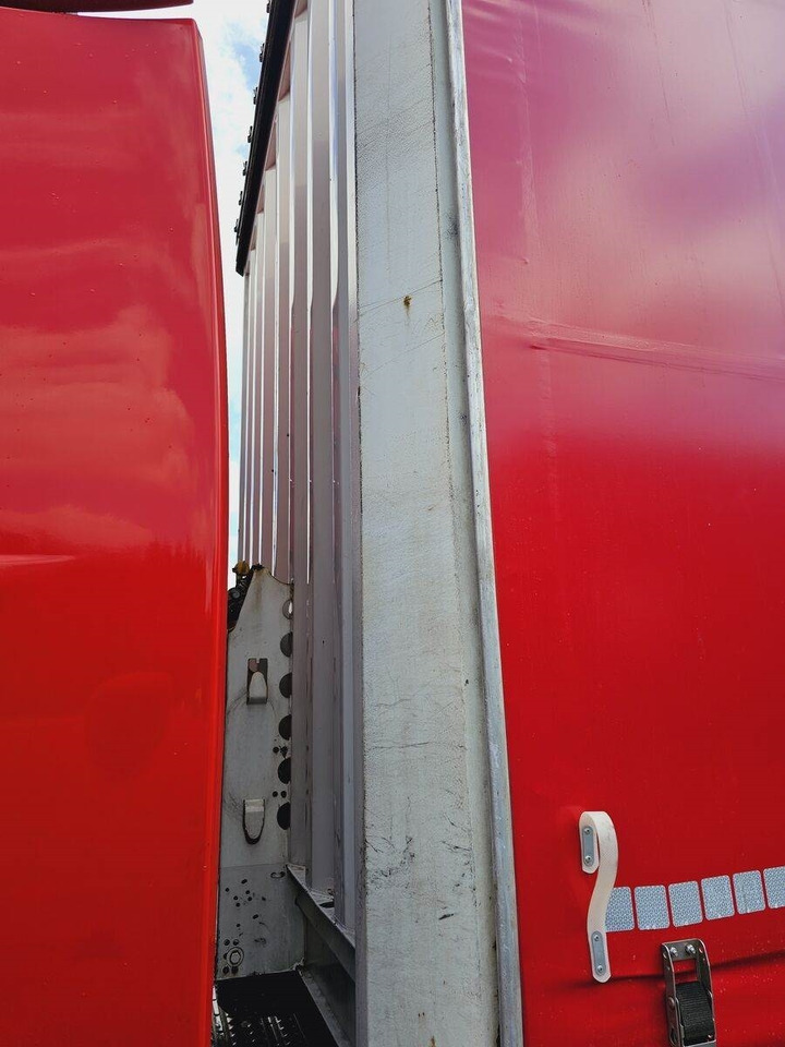 Leasing de Volvo FH13 XXL EURO 5 2011 + KRONE MEGA RAISE  Volvo FH13 XXL EURO 5 2011 + KRONE MEGA RAISE: Foto 9