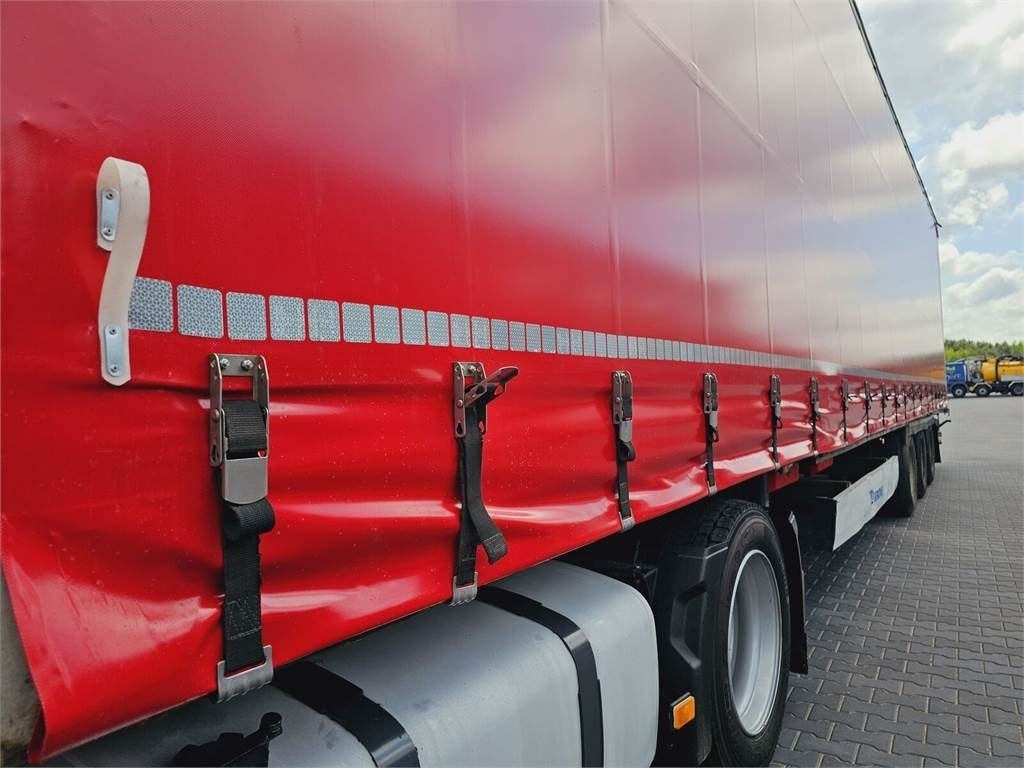 Leasing de Volvo FH13 XXL EURO 5 2011 + KRONE MEGA RAISE  Volvo FH13 XXL EURO 5 2011 + KRONE MEGA RAISE: Foto 10
