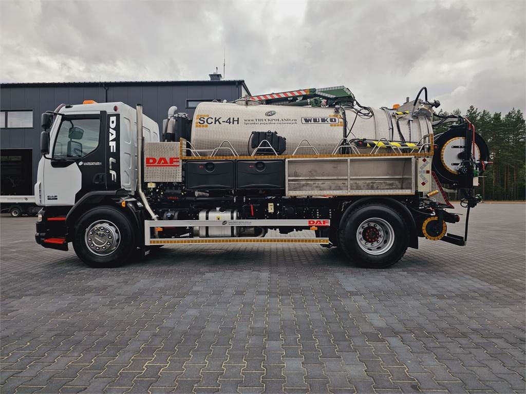 DAF WUKO SCK-4HW for collecting waste liquid separator - Maşină pentru vidanjări: Foto 4 DAF WUKO SCK-4HW for collecting waste liquid separator - Maşină pentru vidanjări: Foto 4
