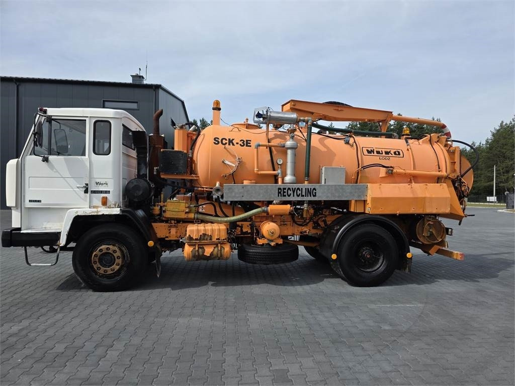 Jelcz WUKO SCK-3E RECYCLING for collecting liquid - Maşină pentru vidanjări: Foto 4 Jelcz WUKO SCK-3E RECYCLING for collecting liquid - Maşină pentru vidanjări: Foto 4