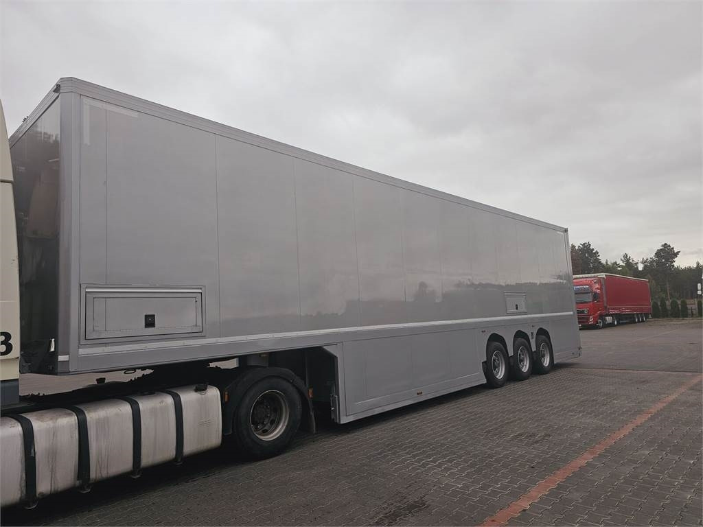 Langendorf DOUBLE LOADING FOR MOTOR COSMETICS Flexliner Inloa - Semiremorcă frigider: Foto 2 Langendorf DOUBLE LOADING FOR MOTOR COSMETICS Flexliner Inloa - Semiremorcă frigider: Foto 2