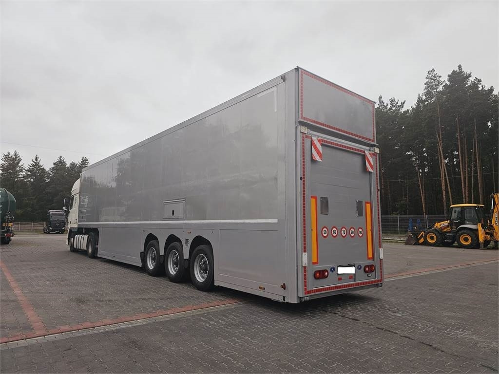 Langendorf DOUBLE LOADING FOR MOTOR COSMETICS Flexliner Inloa - Semiremorcă frigider: Foto 4 Langendorf DOUBLE LOADING FOR MOTOR COSMETICS Flexliner Inloa - Semiremorcă frigider: Foto 4