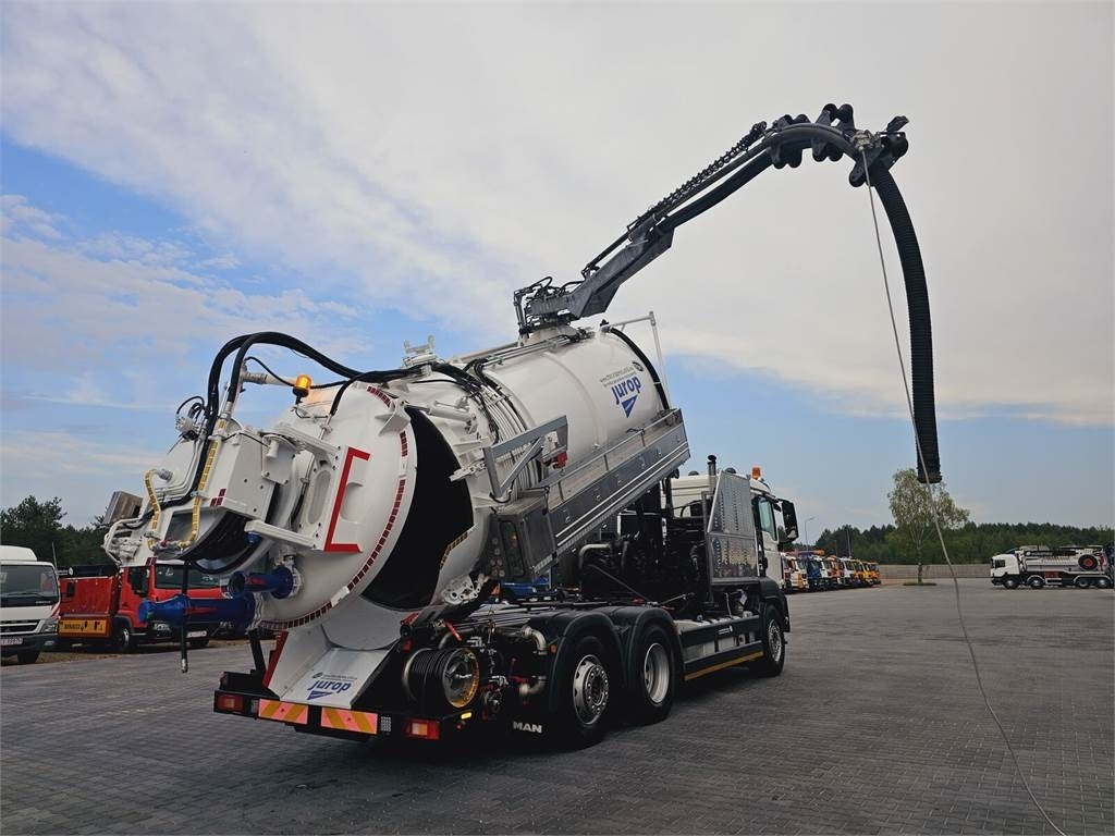 MAN JUROP VJC9 / 5 2010 WUKO for collecting liquid was  - Maşină pentru vidanjări: Foto 1 MAN JUROP VJC9 / 5 2010 WUKO for collecting liquid was  - Maşină pentru vidanjări: Foto 1